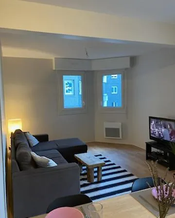 Superbe Appart 80 M2 Avec Balcon & Parking